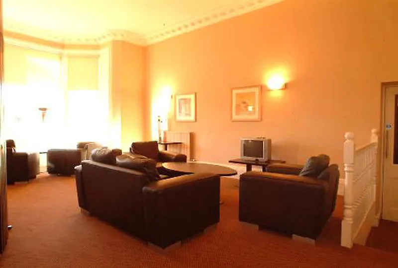 Black Ivy EDI Hotel